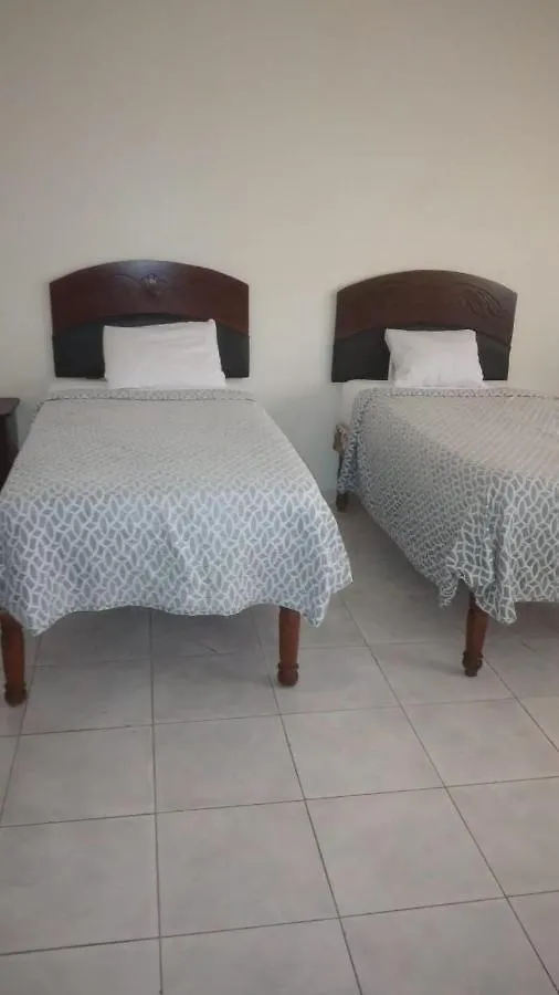 Tropical Court Hotel Montego Bay
