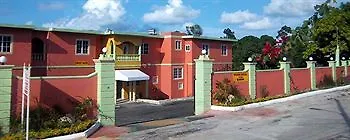 Tropical Court Hotel Montego Bay 3*,  Jamaica