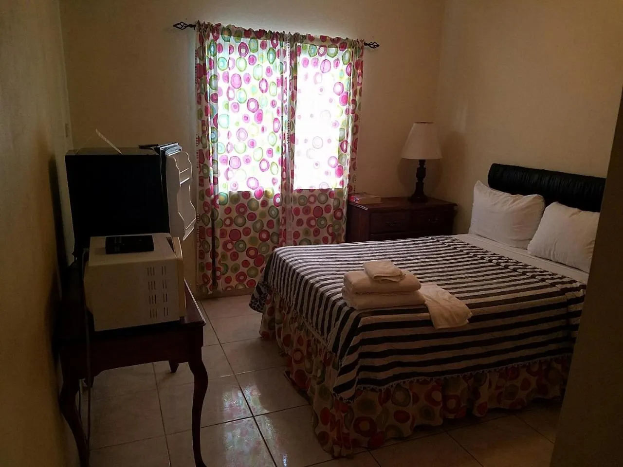 Tropical Court Hotel Montego Bay 3*,  Jamaica