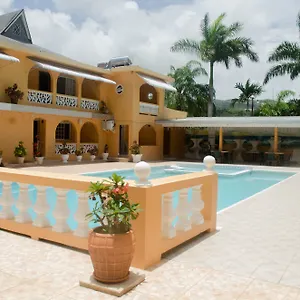 https://villa-royale-bed-breakfast.greaterantilleshotels.net